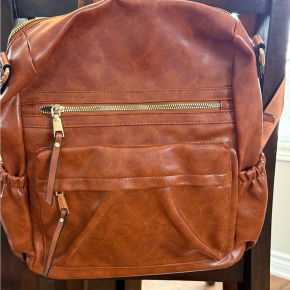 Faux Leather backpack black with removeable guitar strap & grab handle - Picture 8 of 12